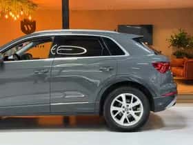Audi Q3 (2019) thumbnail 18