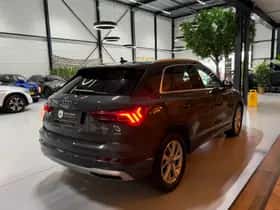 Audi Q3 (2019) thumbnail 4
