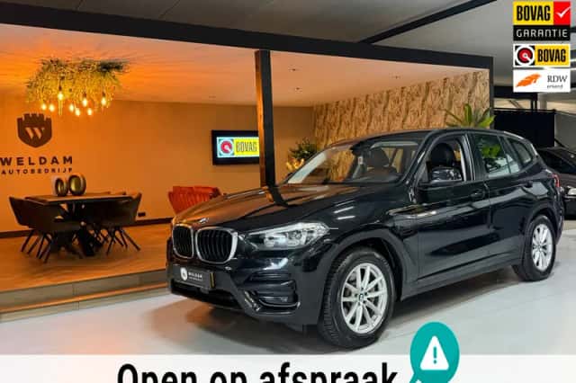 BMW X3 (2021) thumbnail 2