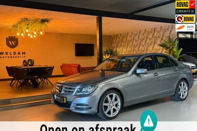 Mercedes-Benz C-Klasse (2011) thumbnail 2