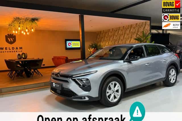 Citroën C5 X (2023) thumbnail 2