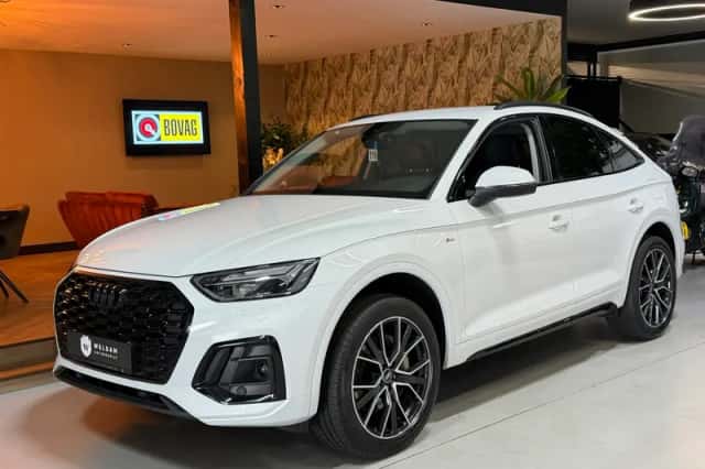 Audi Q5 (2022) thumbnail 6