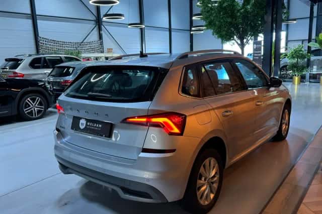 Škoda Kamiq (2020) thumbnail 4