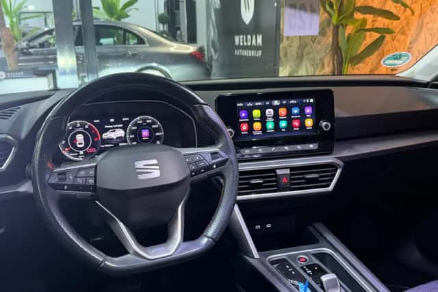 SEAT Leon Sportstourer (2021) thumbnail 4