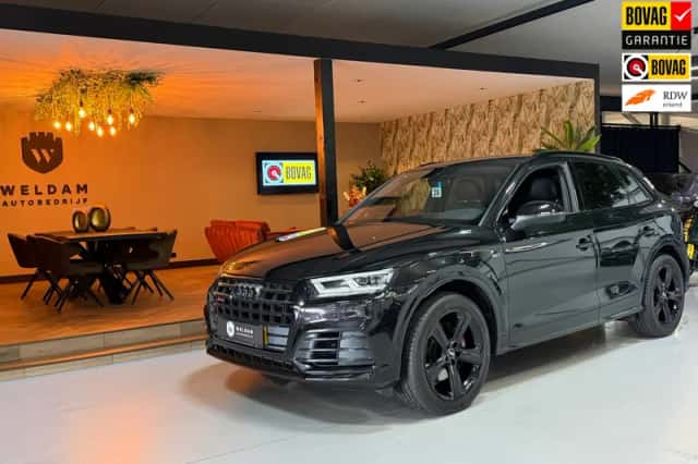 Audi Q5 (2018) thumbnail 2