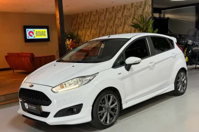 Ford Fiesta (2017) thumbnail 6
