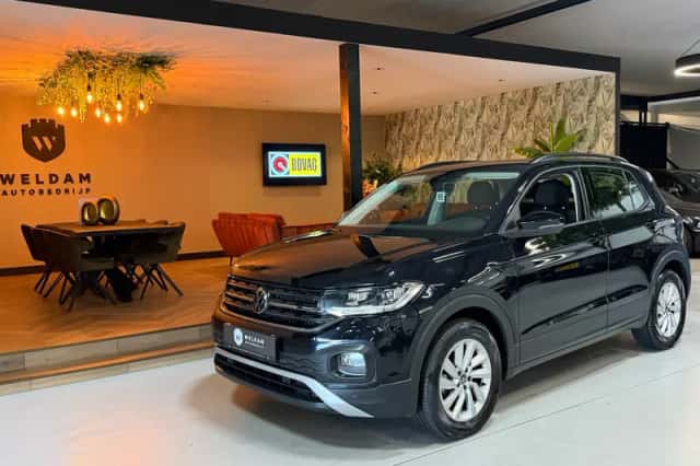 Volkswagen T-Cross (2021) thumbnail 1