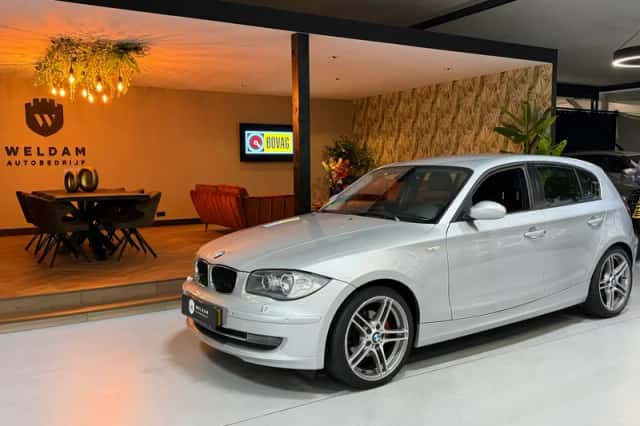 BMW 1-Serie (2007) thumbnail 1