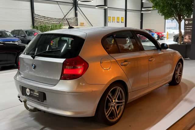 BMW 1-Serie (2007) thumbnail 2