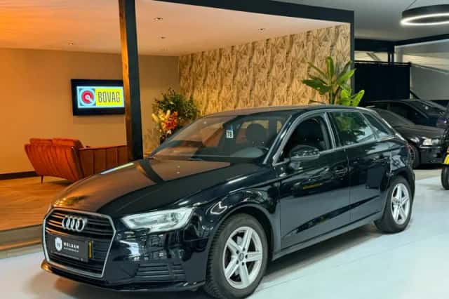 Audi A3 (2017) thumbnail 5