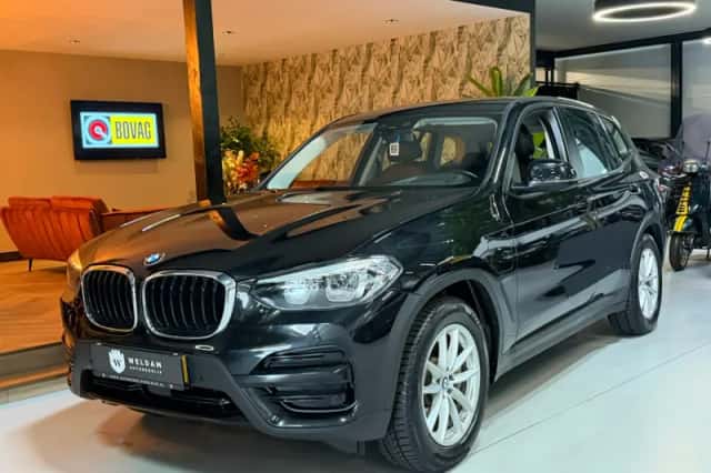 BMW X3 (2021) thumbnail 5