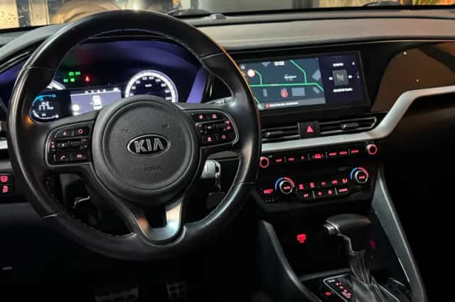 Kia Niro (2019) thumbnail 3