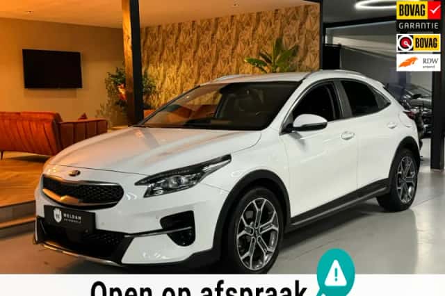 Kia XCeed (2022) thumbnail 1