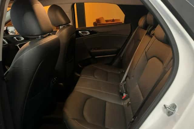 Kia XCeed (2022) thumbnail 6