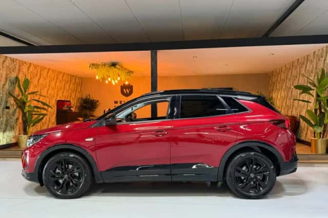 Opel Grandland (2022) thumbnail 5