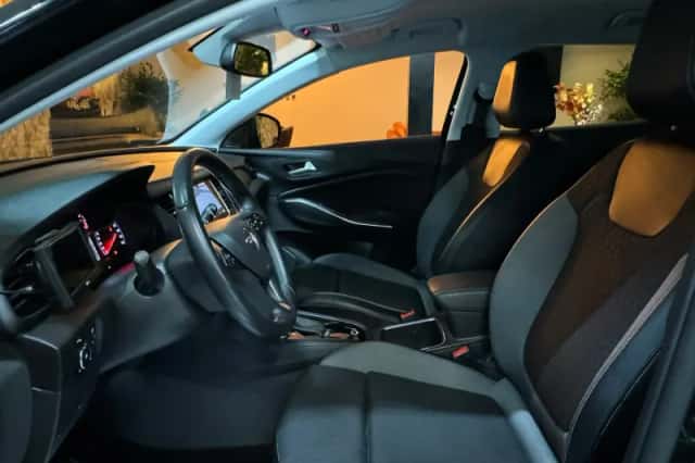 Opel Grandland (2019) thumbnail 5