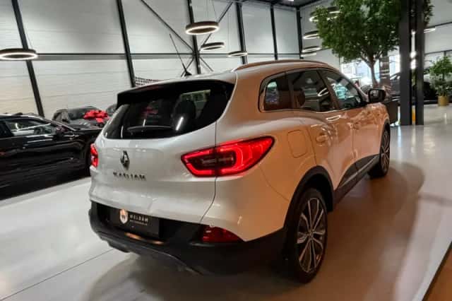 Renault Kadjar (2016) thumbnail 3