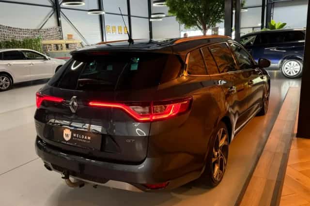 Renault Mégane (2017) thumbnail 3