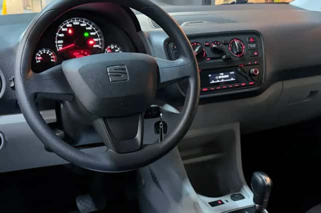 SEAT Mii (2016) thumbnail 2