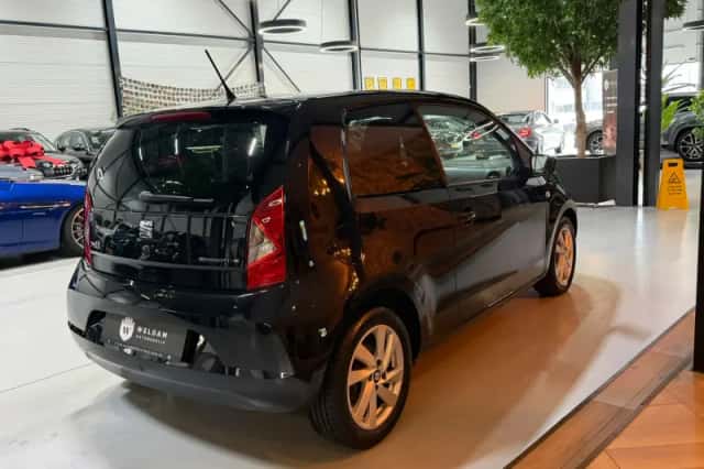 SEAT Mii (2014) thumbnail 2