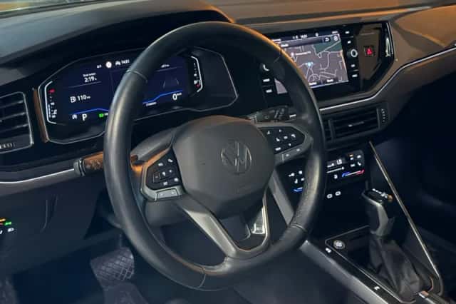 Volkswagen Polo (2023) thumbnail 2