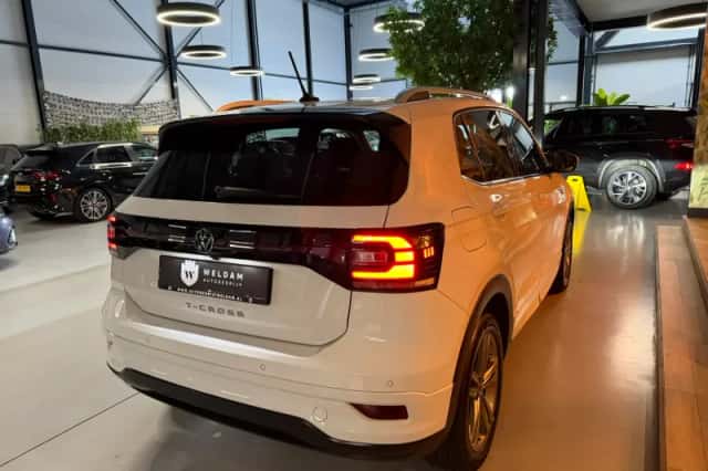 Volkswagen T-Cross (2022) thumbnail 3