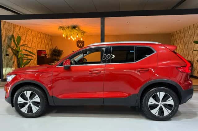 Volvo XC40 (2022) thumbnail 6
