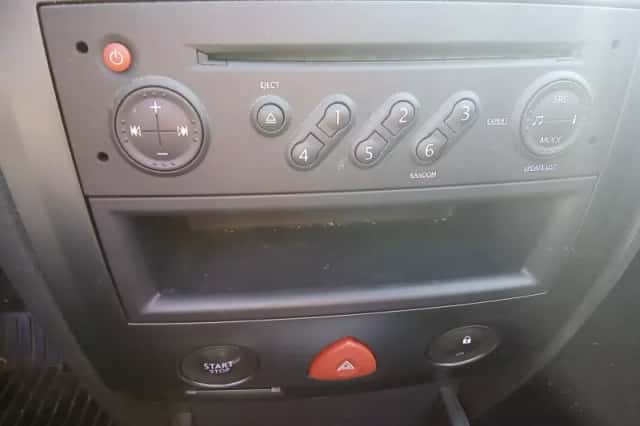 Renault Mégane (2007) thumbnail 3