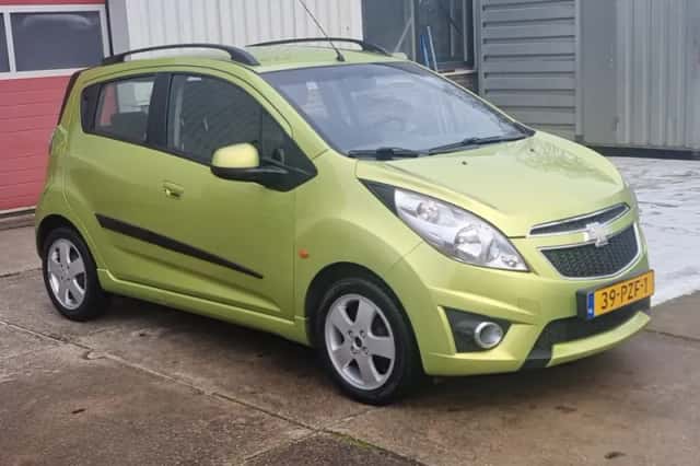 Chevrolet Spark (2011) thumbnail 4