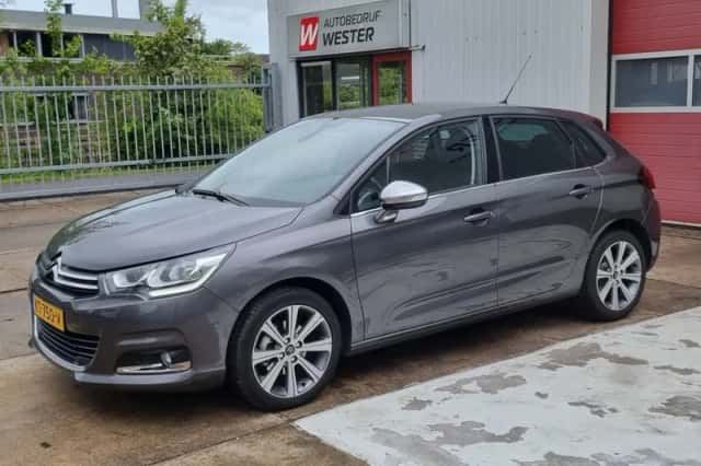 Citroën C4 (2016) thumbnail 2