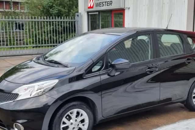 Nissan Note (2015) thumbnail 1