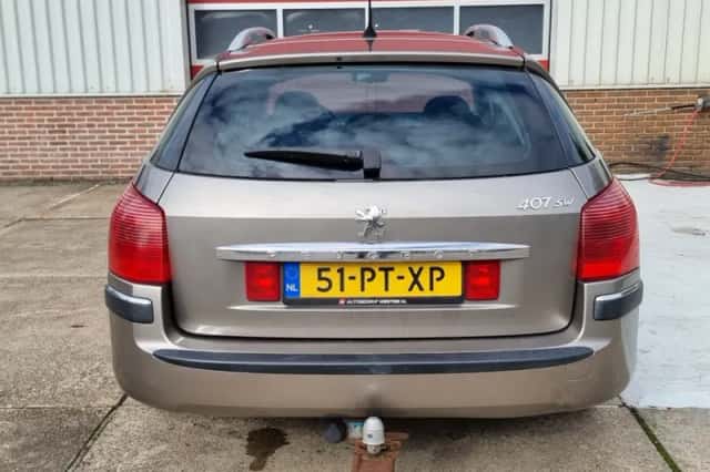 Peugeot 407 (2005) thumbnail 6