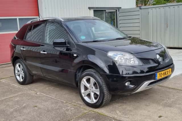 Renault Koleos (2009) thumbnail 4