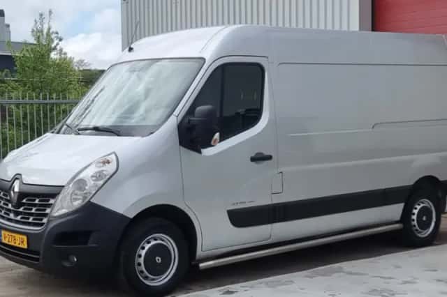 Renault Master (2017) thumbnail 1