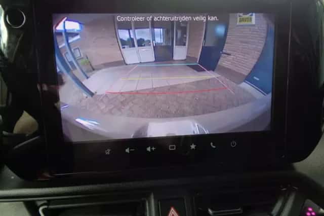 Suzuki Swift (2025) thumbnail 6