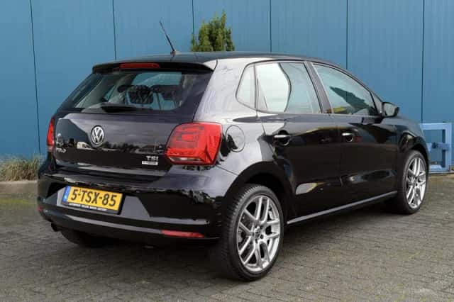 Volkswagen Polo (2014) thumbnail 2