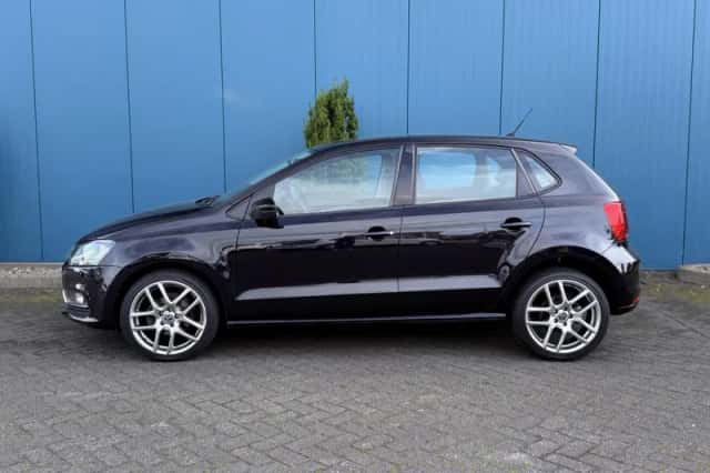 Volkswagen Polo (2014) thumbnail 6