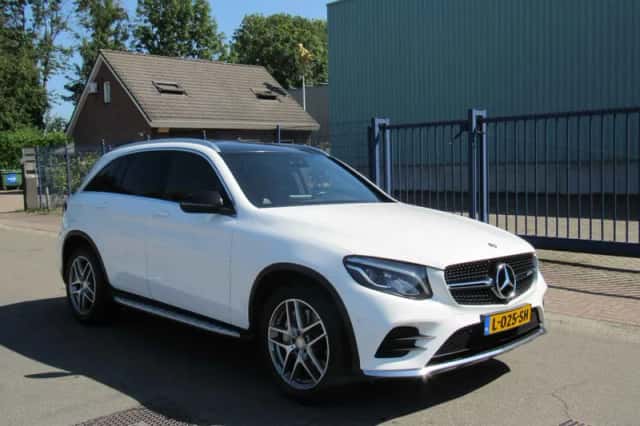 Mercedes-Benz GLC-Klasse (2017) thumbnail 4