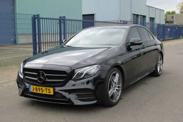 Mercedes-Benz E-Klasse (2016) thumbnail 4