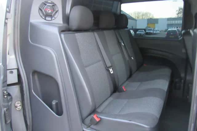 Mercedes-Benz Vito (2011) thumbnail 6