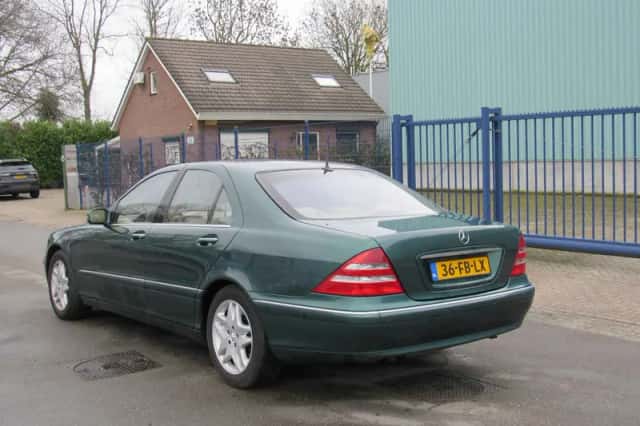 Mercedes-Benz S-Klasse (2000) thumbnail 3