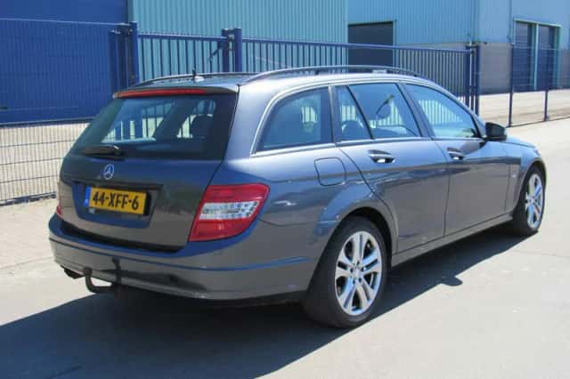 Mercedes-Benz C-Klasse (2010) thumbnail 5