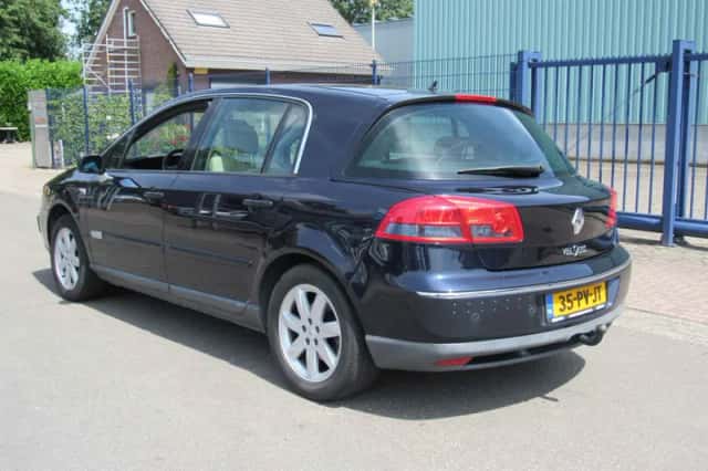 Renault Vel Satis (2004) thumbnail 3