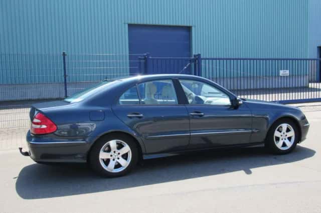 Mercedes-Benz E-Klasse (2006) thumbnail 5