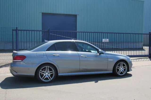Mercedes-Benz E-Klasse (2013) thumbnail 3