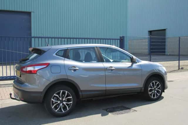 Nissan Qashqai (2014) thumbnail 2