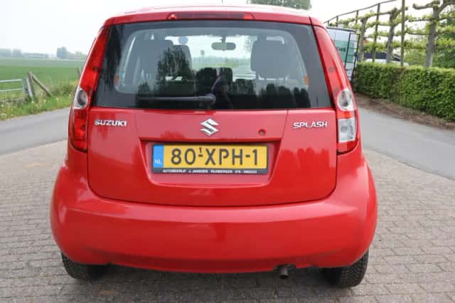 Suzuki Splash (2012) thumbnail 4