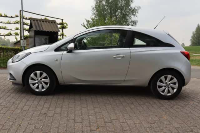 Opel Corsa (2015) thumbnail 6