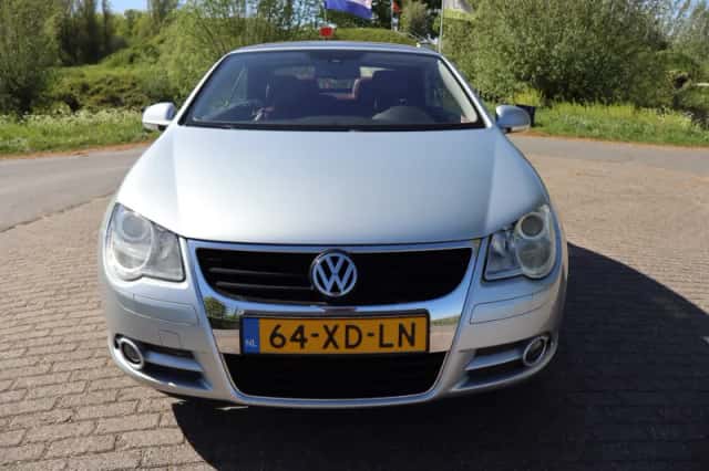 Volkswagen Eos (2007) thumbnail 1