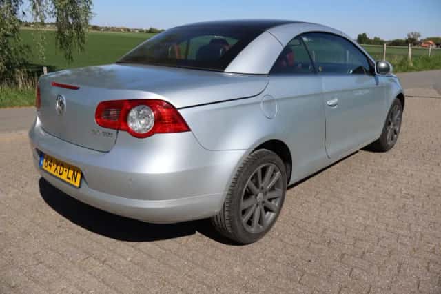 Volkswagen Eos (2007) thumbnail 4